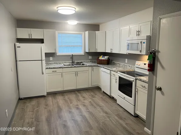 532 N Klevin St, Anchorage, AK 99508