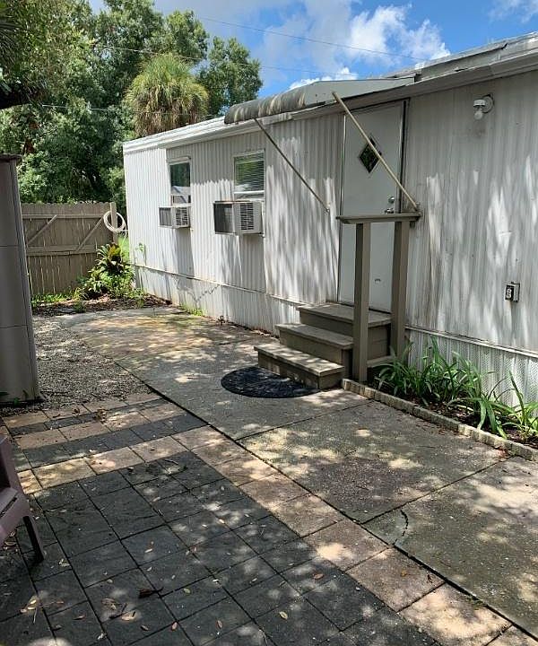 1st image of 261 Sacramento St