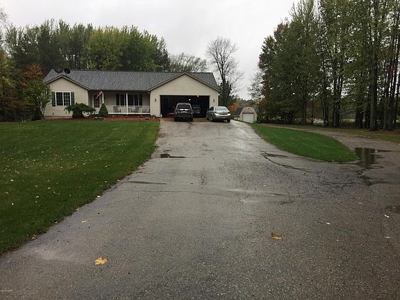 2nd image of 2146 Sunny Pine Dr