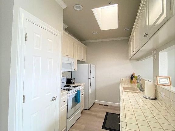 Fully stocked kitchen