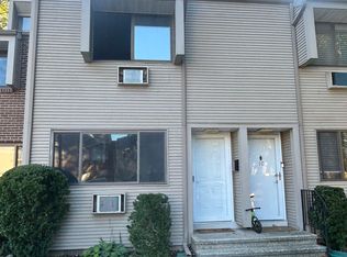 168 Belltown Rd APT 9, Stamford, CT