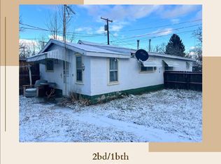 325 1/2 S C St, Livingston, MT 59047
