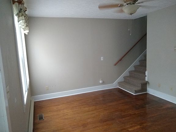 4th image of 1726 Washington St E