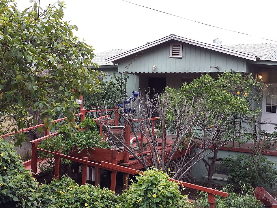 1st image of 3424-28 Villa Ter