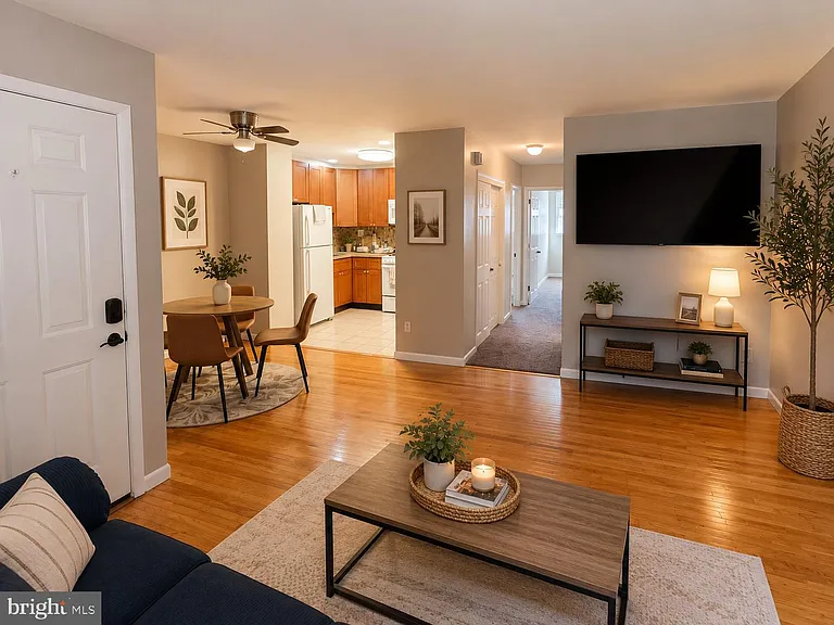 3922 Lankenau Ave — Photo 3