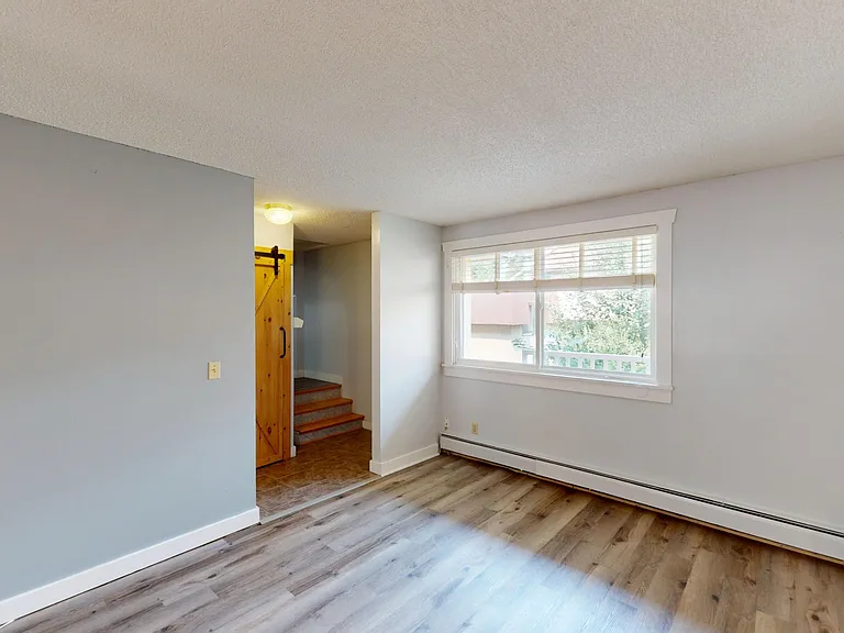 5 Hunterview Dr NW — Photo 7