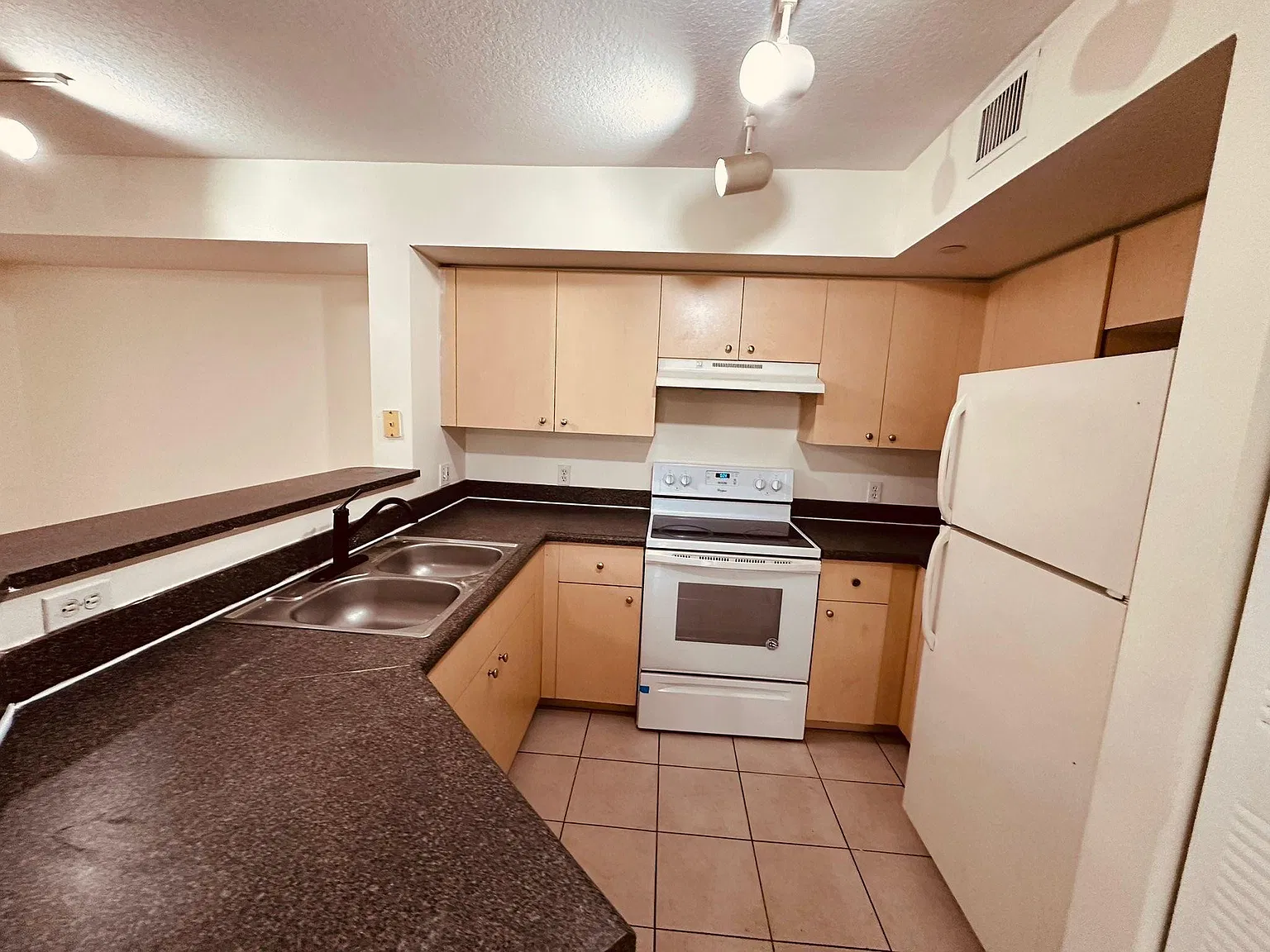 4131 San Marino Blvd — Photo 3