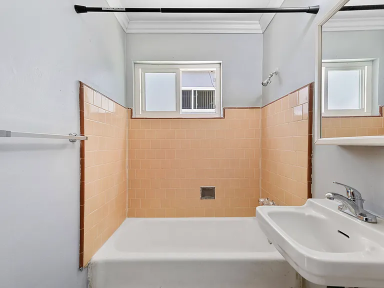 325 E William St #5 — Photo 14