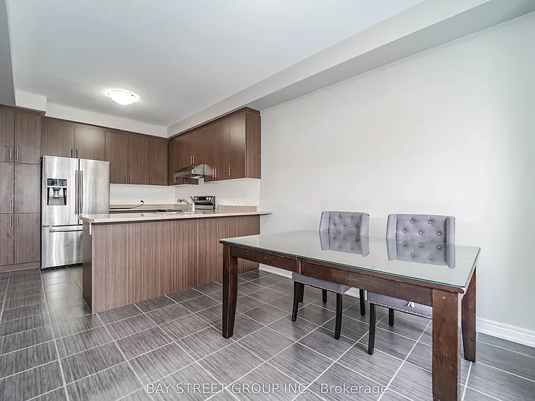 7 Gordon Landon Dr — Photo 19