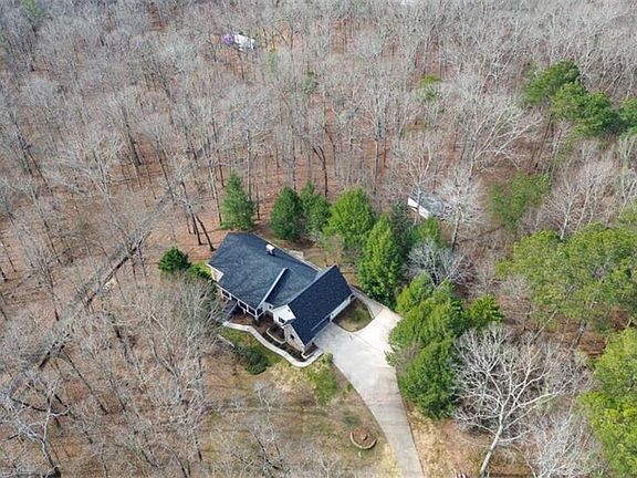 3rd image of 7448 Berea Rd