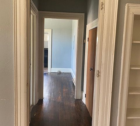 2nd image of 725 McGilvary St #4