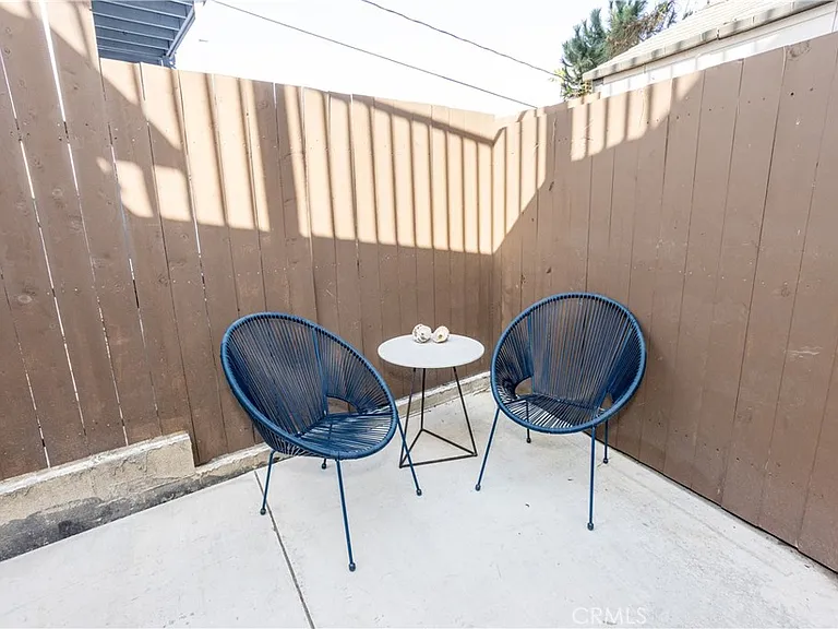 160 Avenida Florencia #C — Photo 10