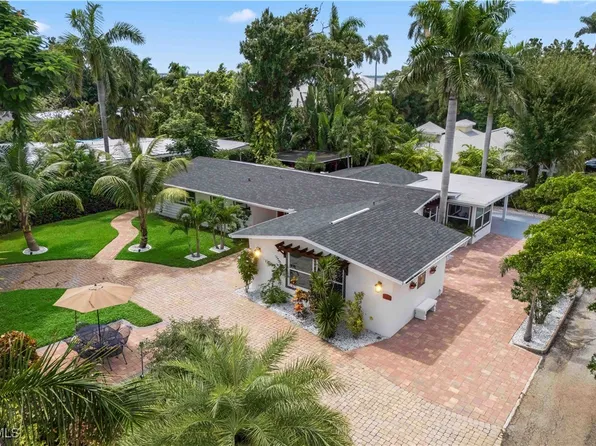 2702 McGregor Blvd, Fort Myers, FL 33901