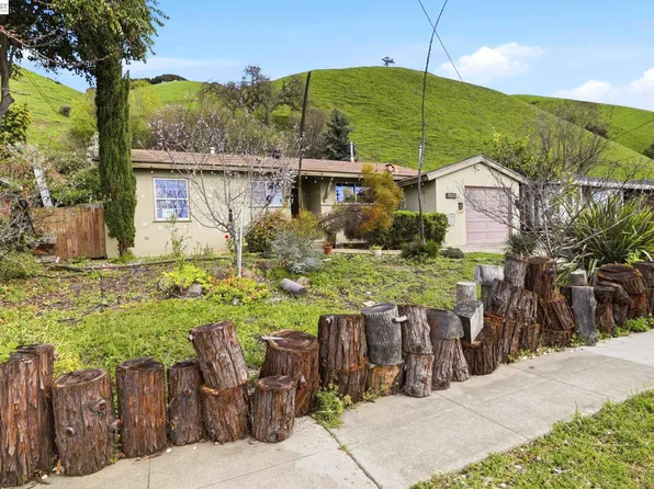 38380 Canyon Heights Dr, Fremont, CA 94536