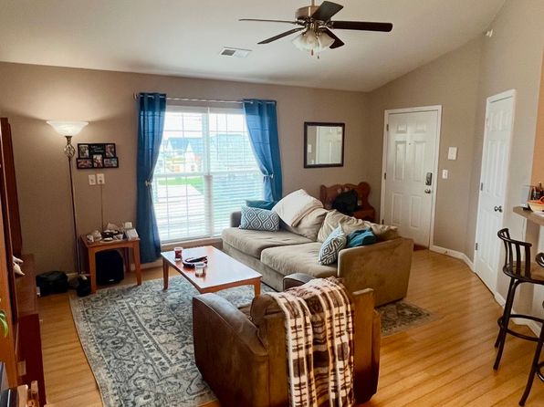 716 Harbor Woods Dr D