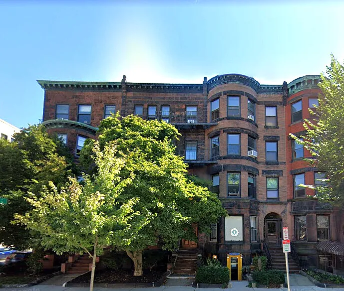 853 Beacon St #2