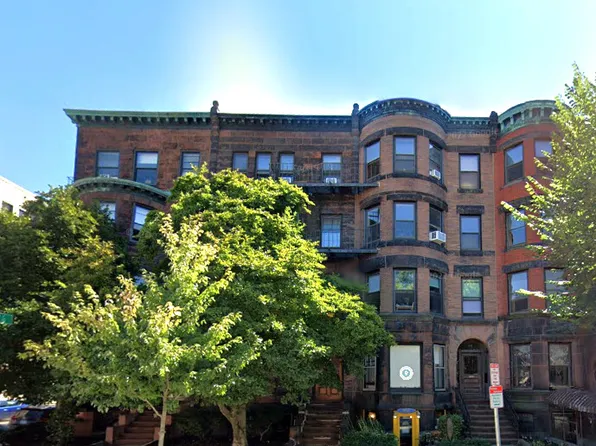 853 Beacon St APT 2, Boston, MA 02215