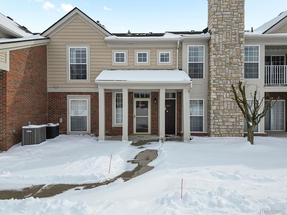 1st image of 52148 Naugatuck Dr