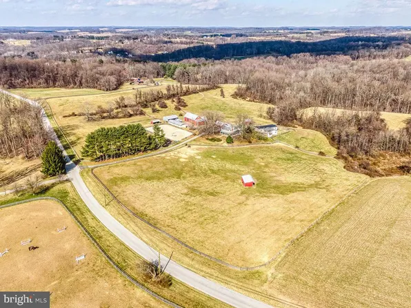 2336 McComas Rd, White Hall, MD 21161