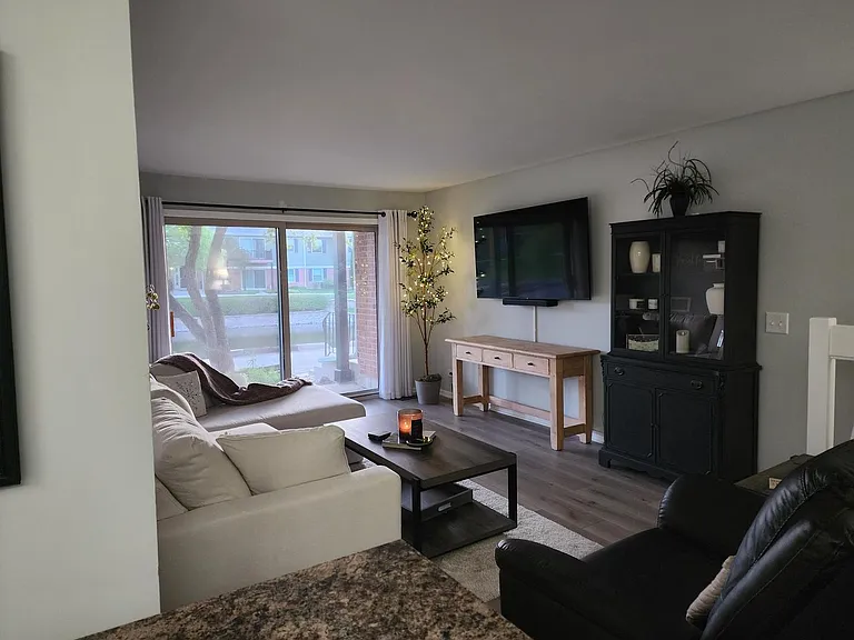 Raymond Dr — Photo 12
