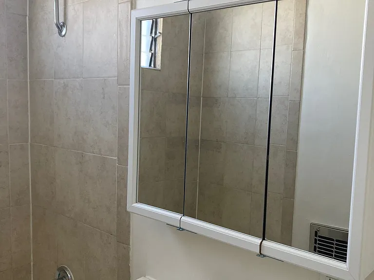 4232 Fair Ave #14 — Photo 6