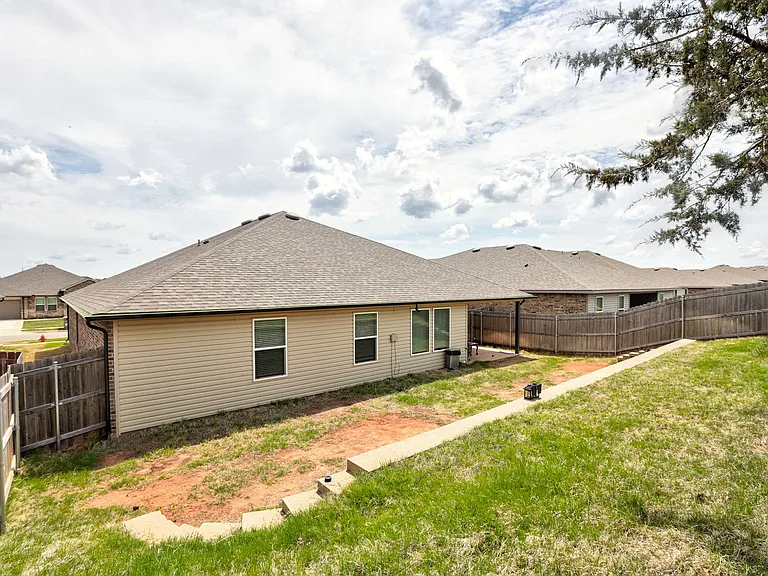 14701 Travertine Falls Ln — Photo 44