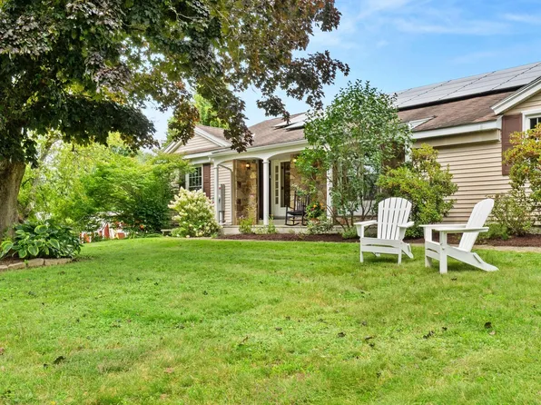 53 Greenings Ave, Pittsfield, MA 01201