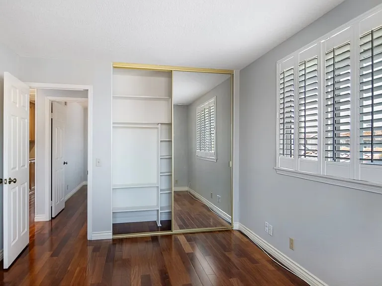 24241 Tama Ln — Photo 17