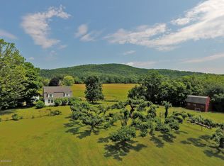 32 Prospect Hill Rd, Stockbridge, MA 01262