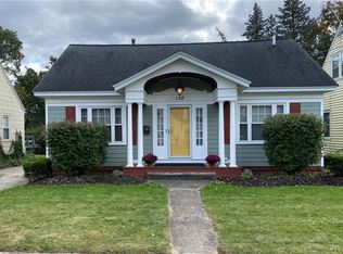 130 Weymouth Rd, Syracuse, NY 13205