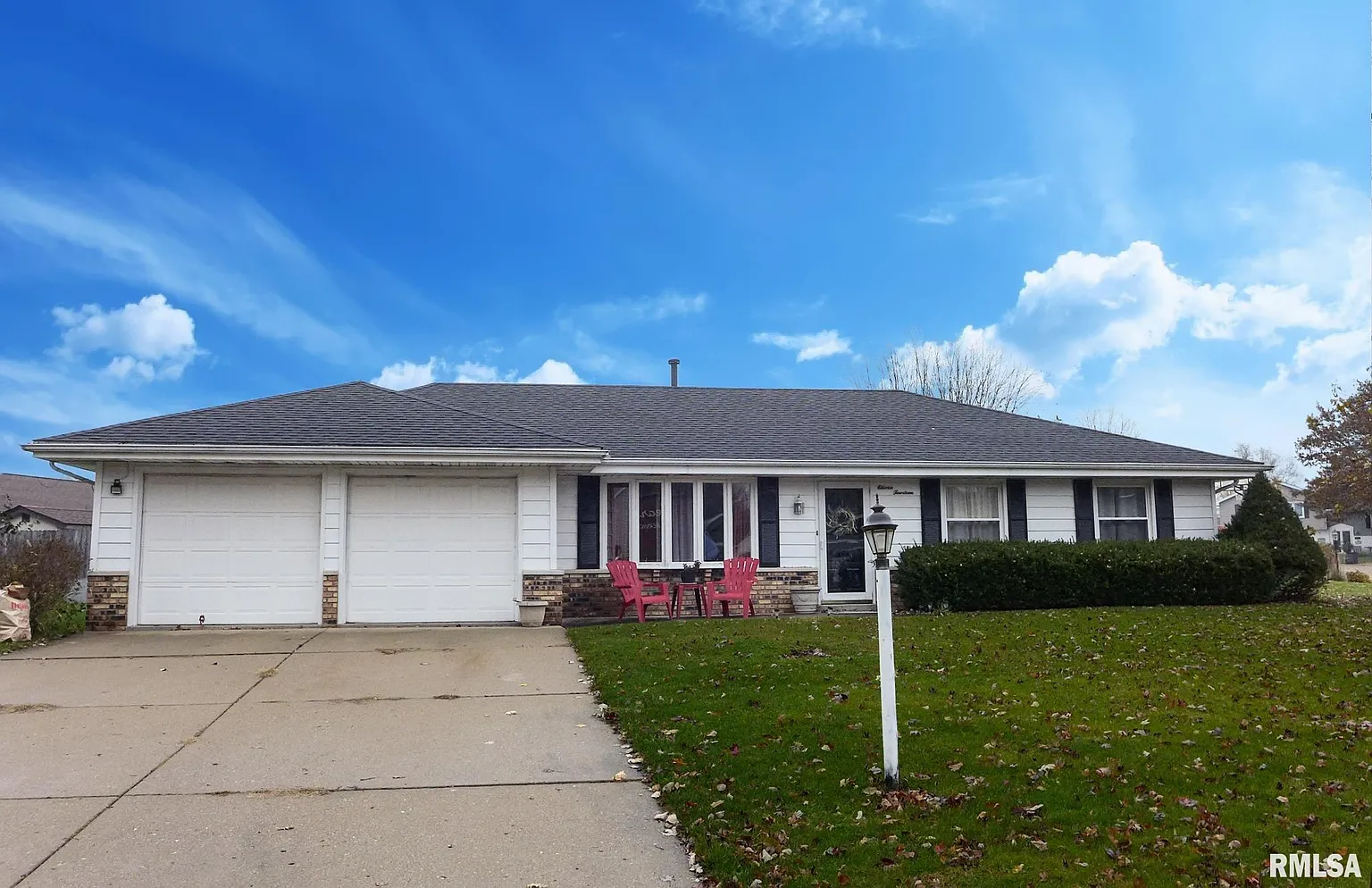 1114 S Apache Ln photo 1