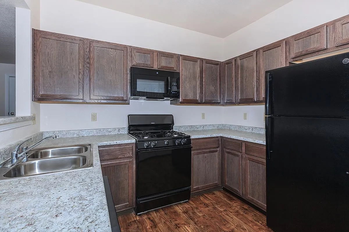 Villas at West Mountain — Photo 1