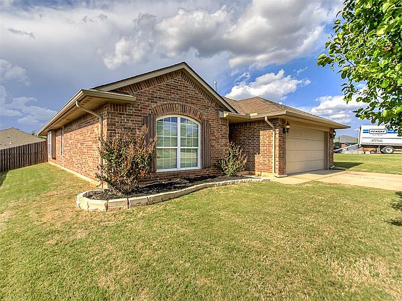 2nd image of 309 Dollina Dr
