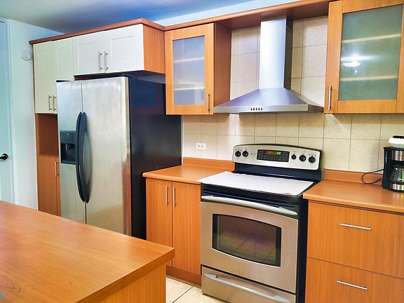 4th image of 304 Calle Rey Alberto 3 #Toa