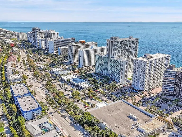 3800 Galt Ocean Dr #204 — Photo 20