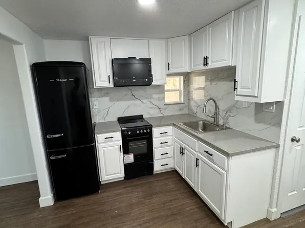 935 W 3rd Ave #1, Escondido, CA 92025