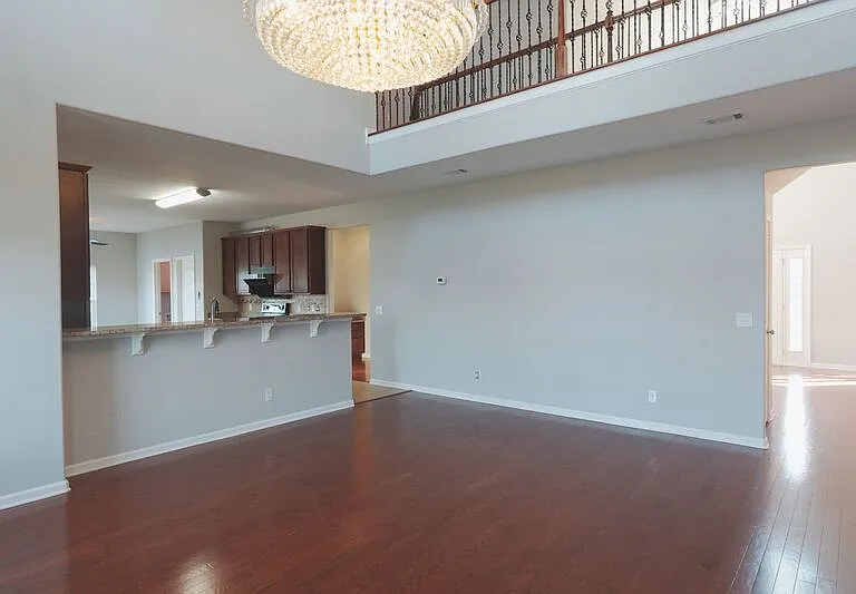 25 Litchfield Dr — Photo 16