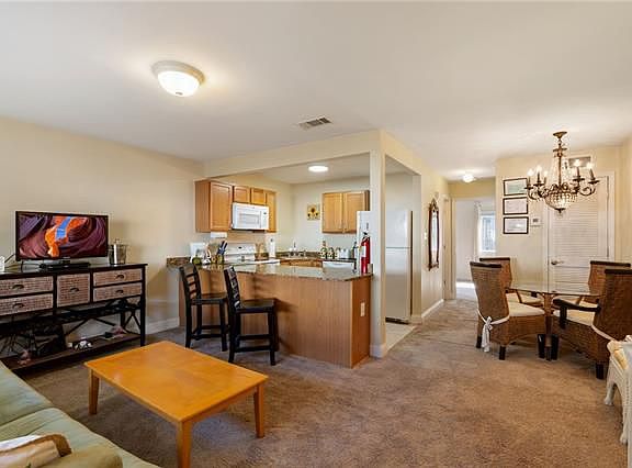 5th image of 1664 Beach Blvd #123