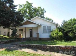 3923 W 10th St, Little Rock, AR 72204