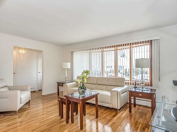 5th image of 867 Polk Ave