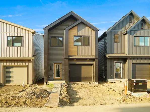 1430 Aster Way NW #21, Edmonton, AB T6T 2T3