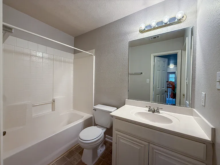 1777 Jacobs Ct #2 — Photo 27