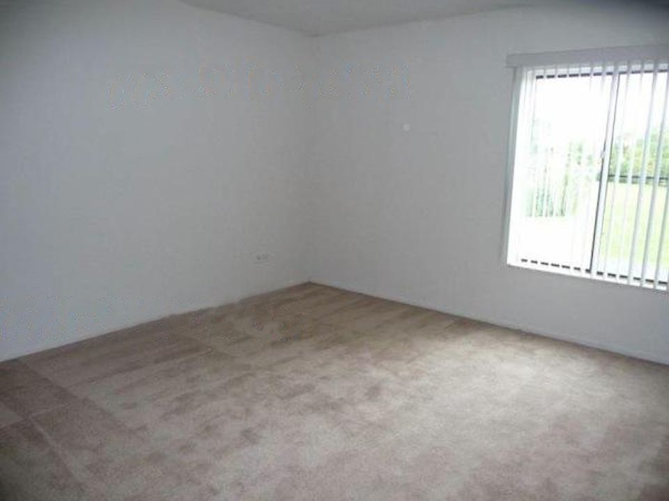 2nd image of 525 S Quentin Rd #108