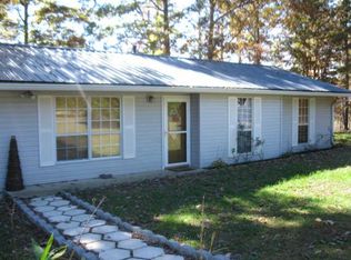138 Hunters Ln, Hohenwald, TN 38462