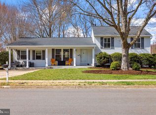 7000 Bethnal Ct, Springfield, VA 22150