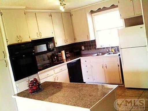 3rd image of 2214 Obrien Dr