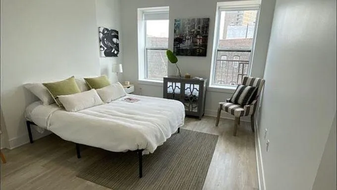 5100 Hudson Ave #205 — Photo 6
