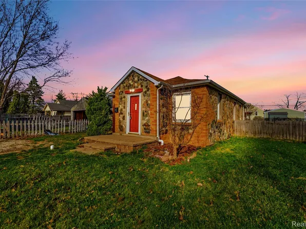 33524 Duncan, Fraser, MI 48026