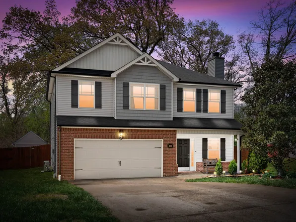 2885 McManus Cir, Clarksville, TN 37042
