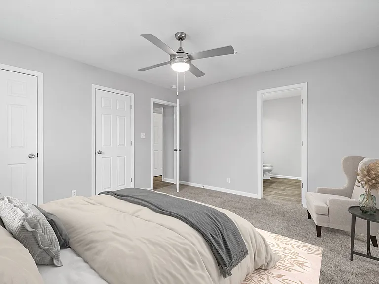 Highland Park Luxury Townhomes — Photo 10